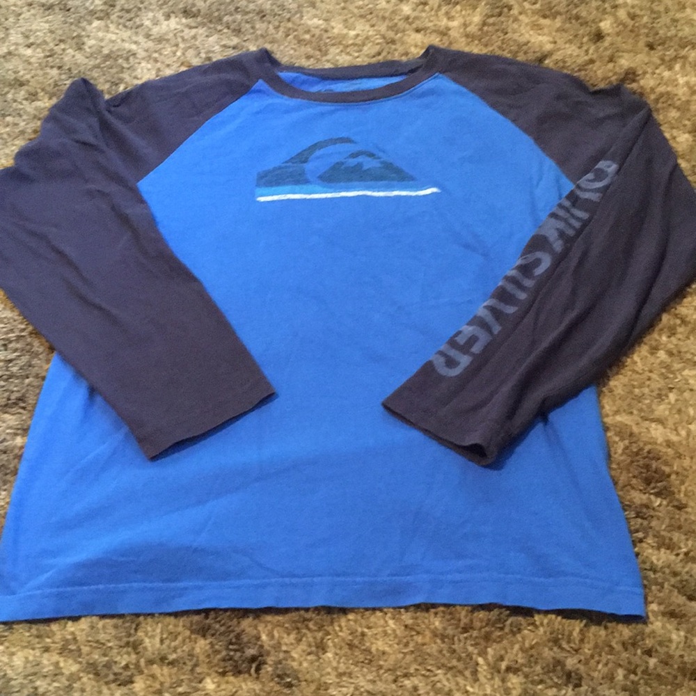 Quicksilver long sleeve Tee
